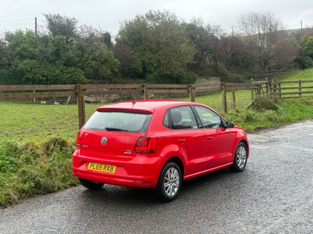 Used Volkswagen Polo 2015 for sale - 76546031: Photo 10