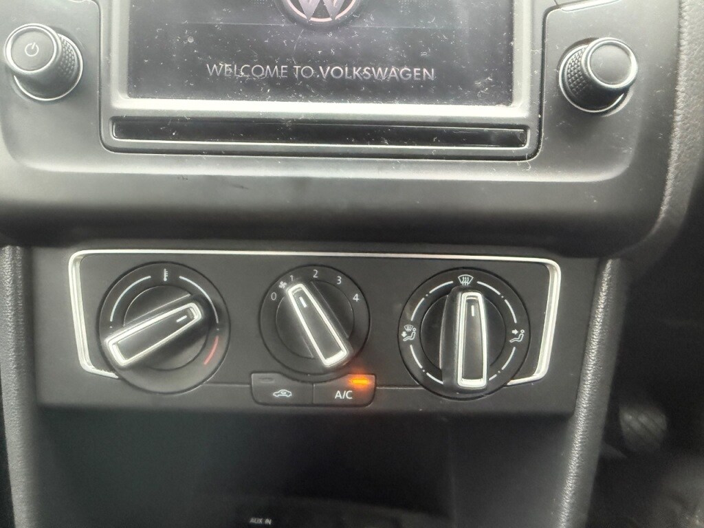 Used Volkswagen Polo 2015 for sale - 76546031: Photo 18