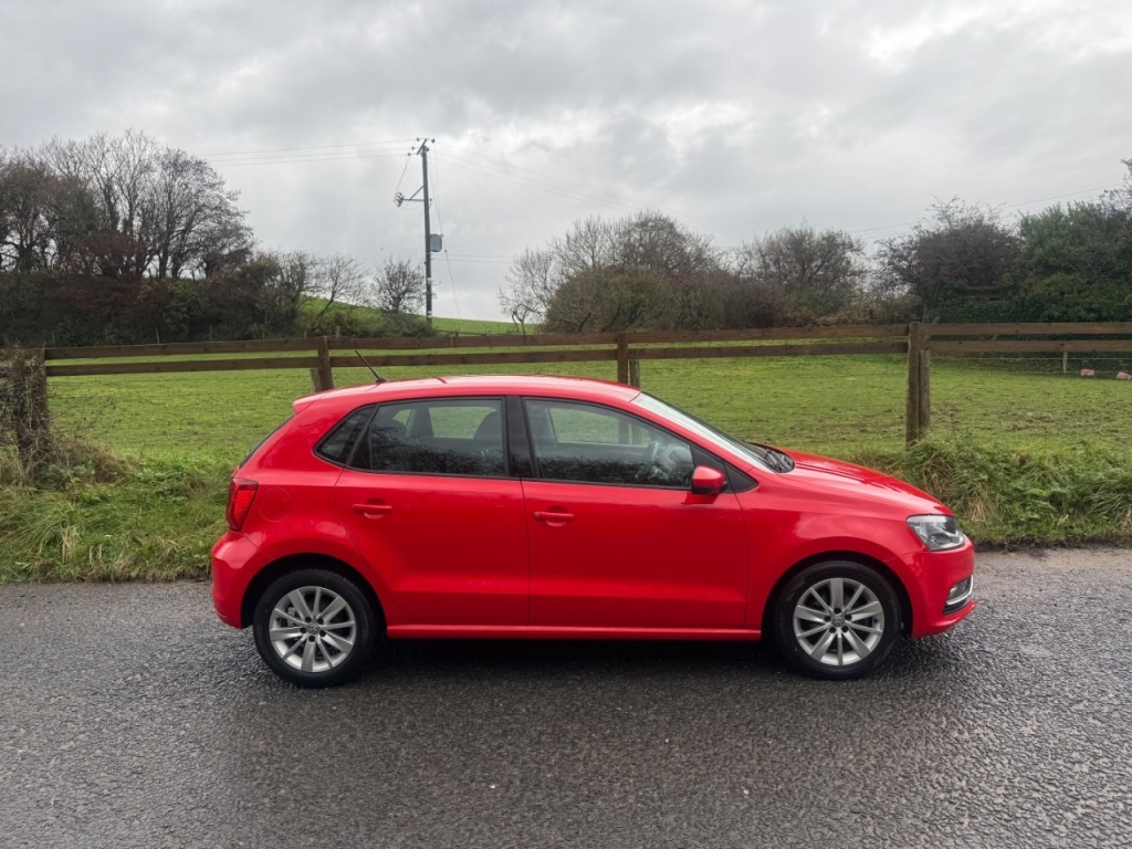Used Volkswagen Polo 2015 for sale - 76546031: Photo 8
