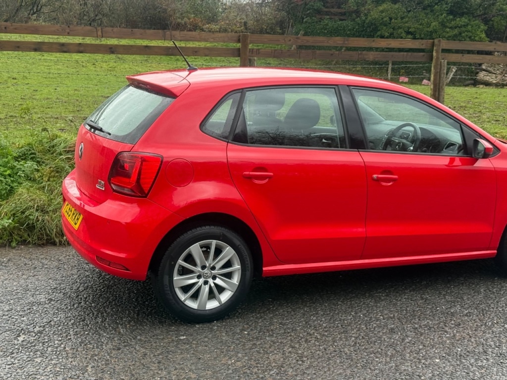 Used Volkswagen Polo 2015 for sale - 76546031: Photo 9