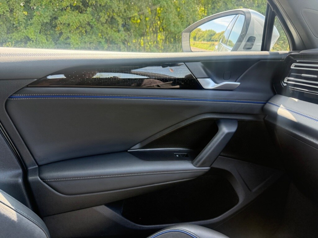 Vehicle 39