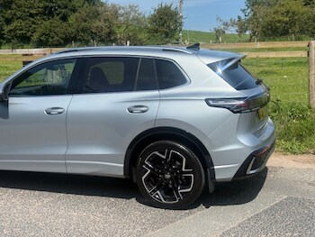 Used Volkswagen Tiguan 2024 for sale - 75253223: Photo