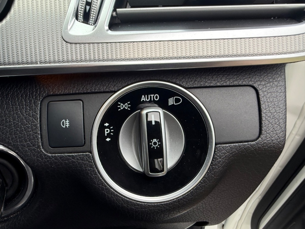 Used Mercedes-Benz E Class 2016 for sale - 77138787: Photo 22