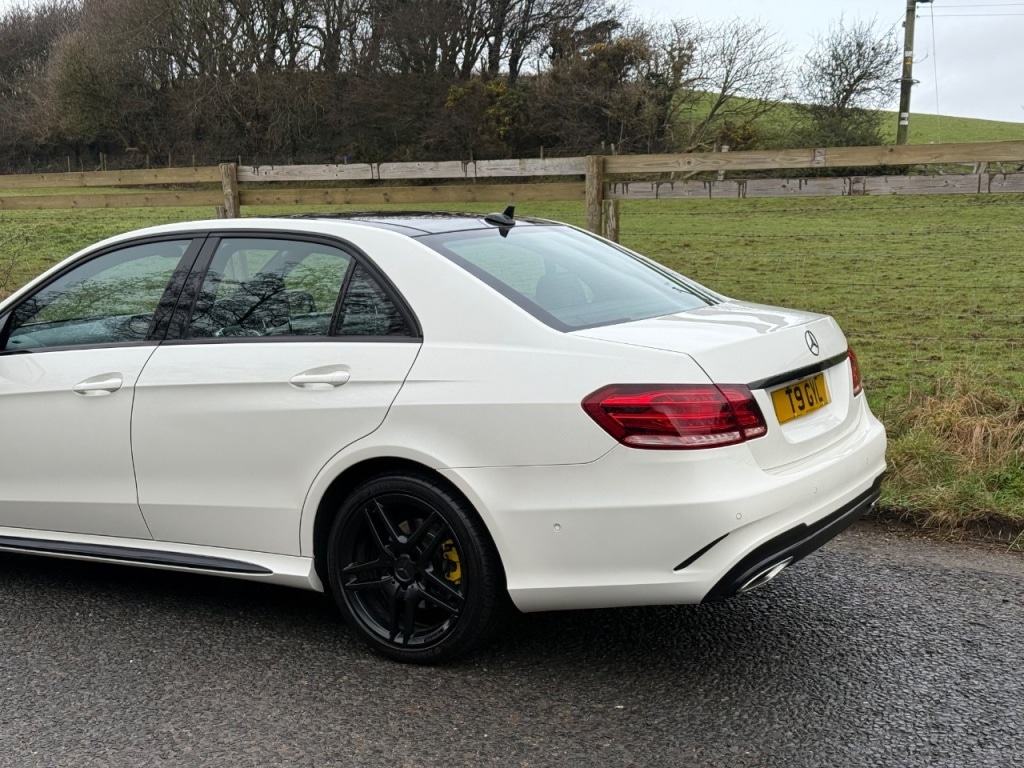 Used Mercedes-Benz E Class 2016 for sale - 77138787: Photo 4