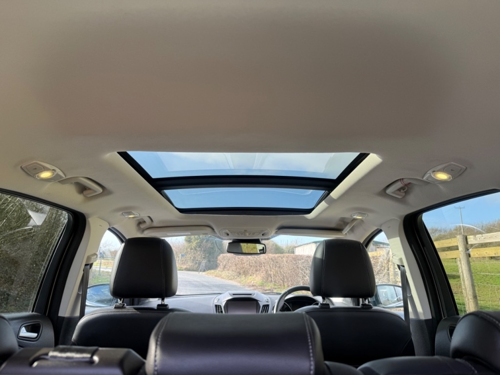 Used Ford Kuga 2015 for sale - 77871817: Photo 14