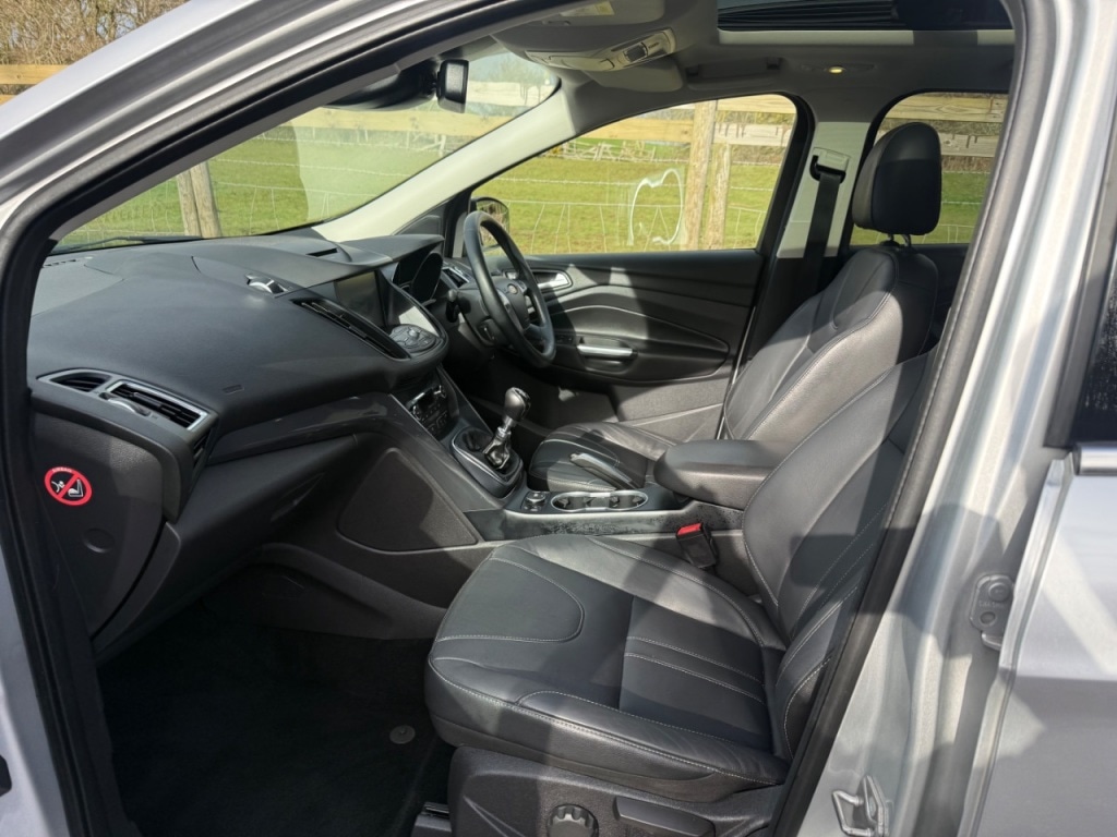 Used Ford Kuga 2015 for sale - 77871817: Photo 16