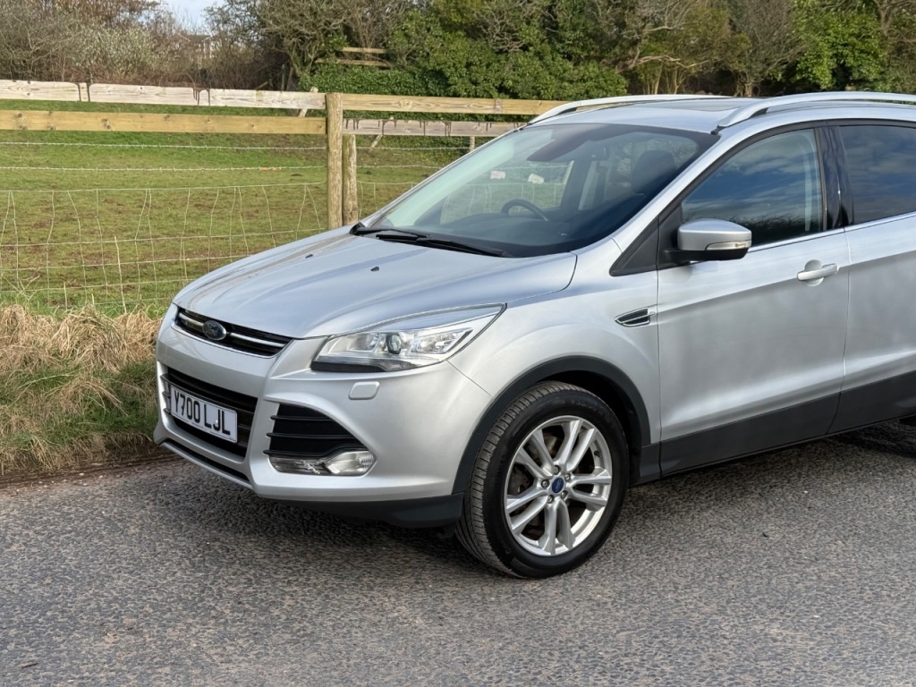 Used Ford Kuga 2015 for sale - 77871817: Photo 2