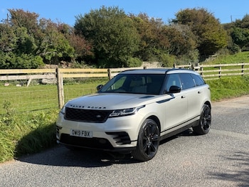 Land Rover - Range Rover Velar