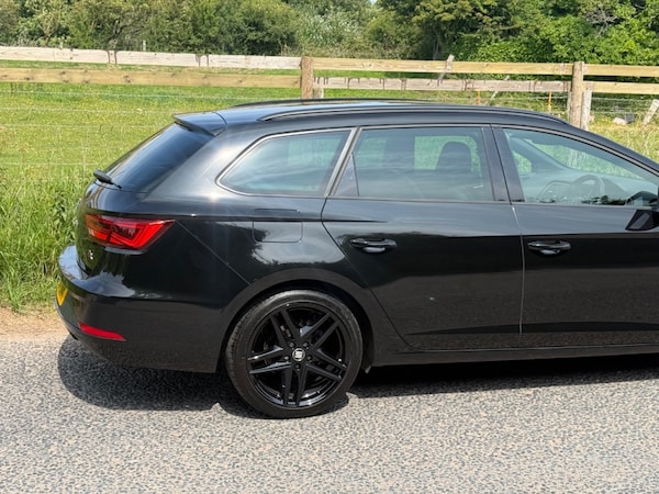 Used SEAT Leon 2020 for sale - 74953430: Photo 9
