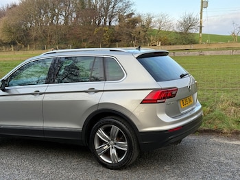 Used Volkswagen Tiguan 2019 for sale - 77019115: Photo