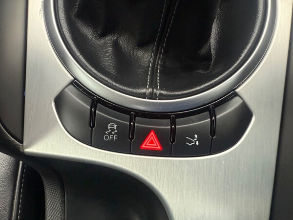 Used Audi TT 2013 for sale - 76287087: Photo 24