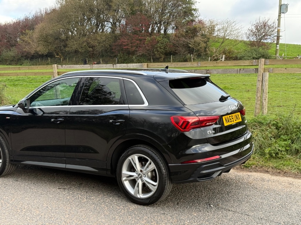 Used Audi Q3 2020 for sale - 76363169: Photo 4