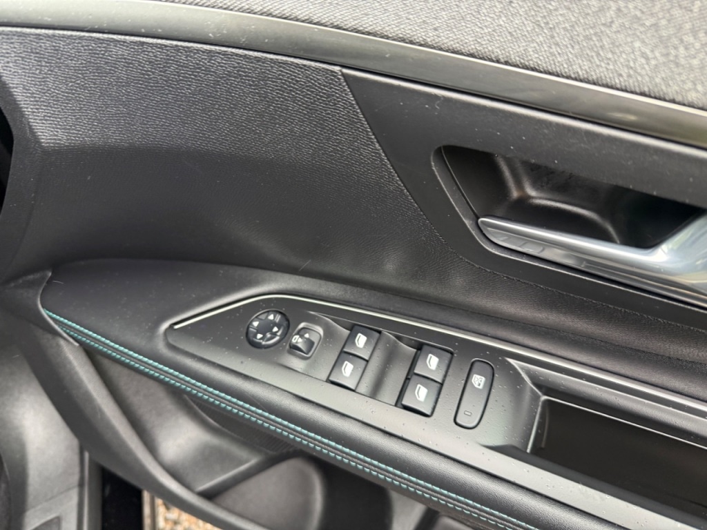 Used Peugeot 5008 2022 for sale - 76156973: Photo 20