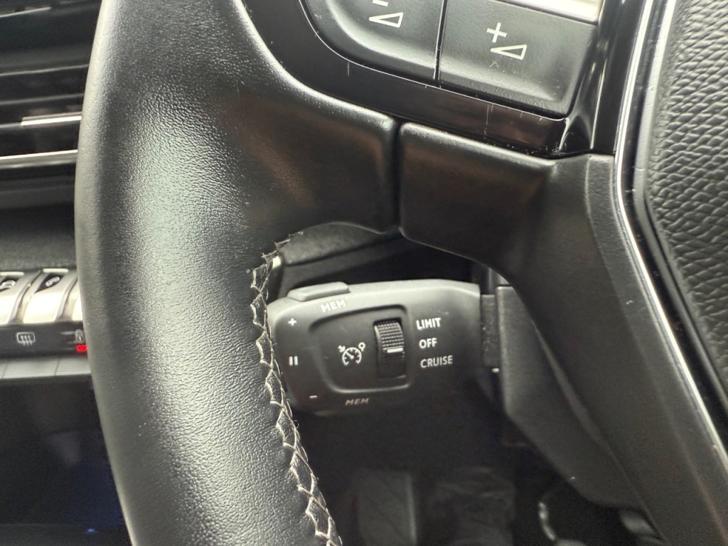 Used Peugeot 5008 2022 for sale - 76156973: Photo 30