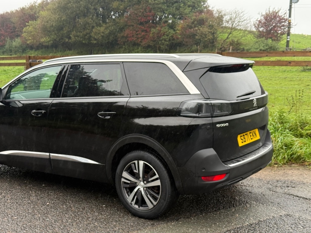 Used Peugeot 5008 2022 for sale - 76156973: Photo 4