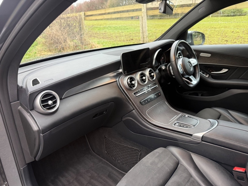 Used Mercedes-Benz GLC 2019 for sale - 76751005: Photo 16