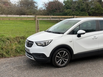 Used Vauxhall Crossland X 2018 for sale - 76340425: Photo 2