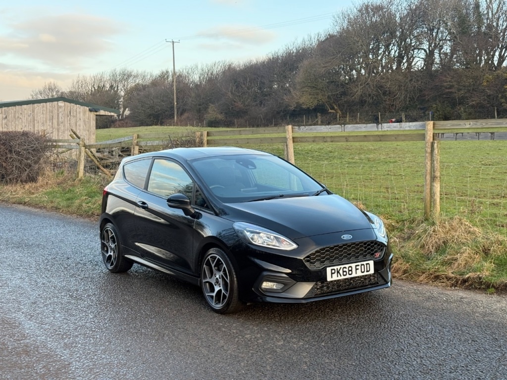 Used Ford Fiesta 2018 for sale - 77159352: Photo 6