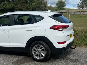 Used Hyundai TUCSON 2017 for sale - 79736450: Photo