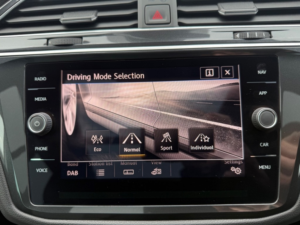 Used Volkswagen Tiguan 2019 for sale - 77463273: Photo 37