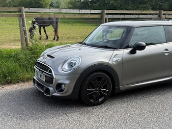 Used MINI Hatch 2018 for sale - 78552642: Photo