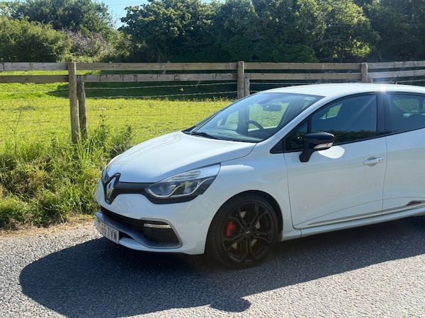 Used Renault Clio 2015 for sale - 75228223: Photo 2