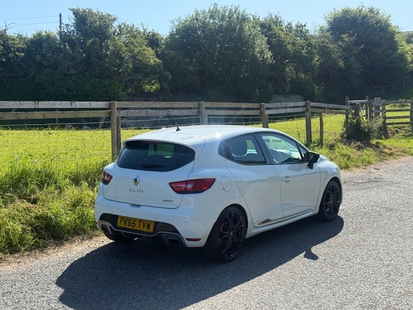 Used Renault Clio 2015 for sale - 75228223: Photo 9