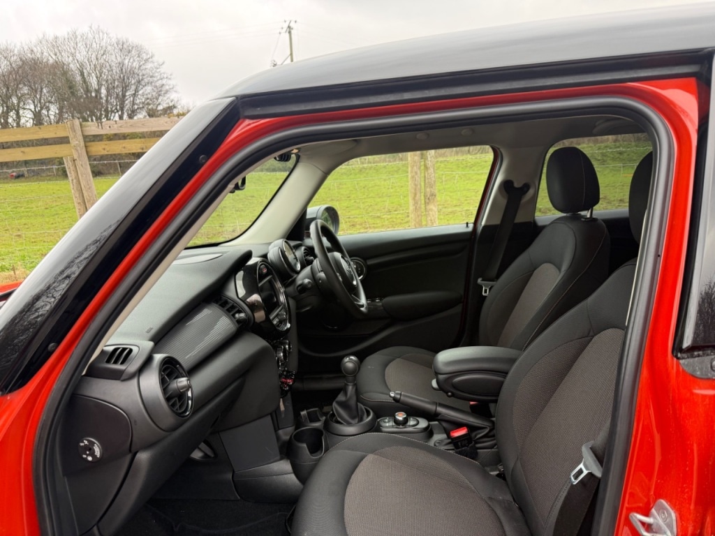 Used MINI Hatch 2019 for sale - 77398436: Photo 13