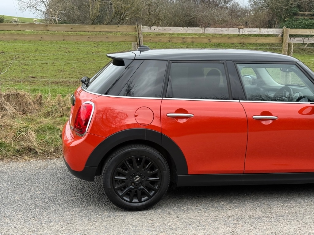 Used MINI Hatch 2019 for sale - 77398436: Photo 9