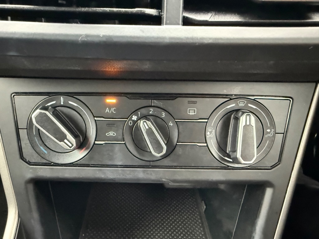 Used Volkswagen Polo 2020 for sale - 77901376: Photo 28