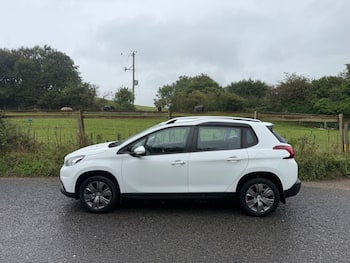 Used Peugeot 2008 2017 for sale - 79649775: Photo