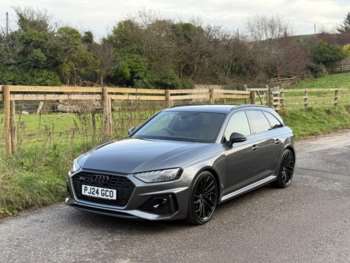 2024 - RS 4 TFSI Quattro Carbon Black 5dr Tiptronic