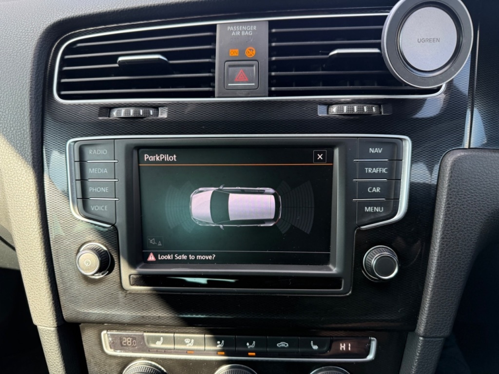 Used Volkswagen Golf 2016 for sale - 77871815: Photo 22