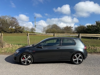 Used Volkswagen Golf 2016 for sale - 77871815: Photo