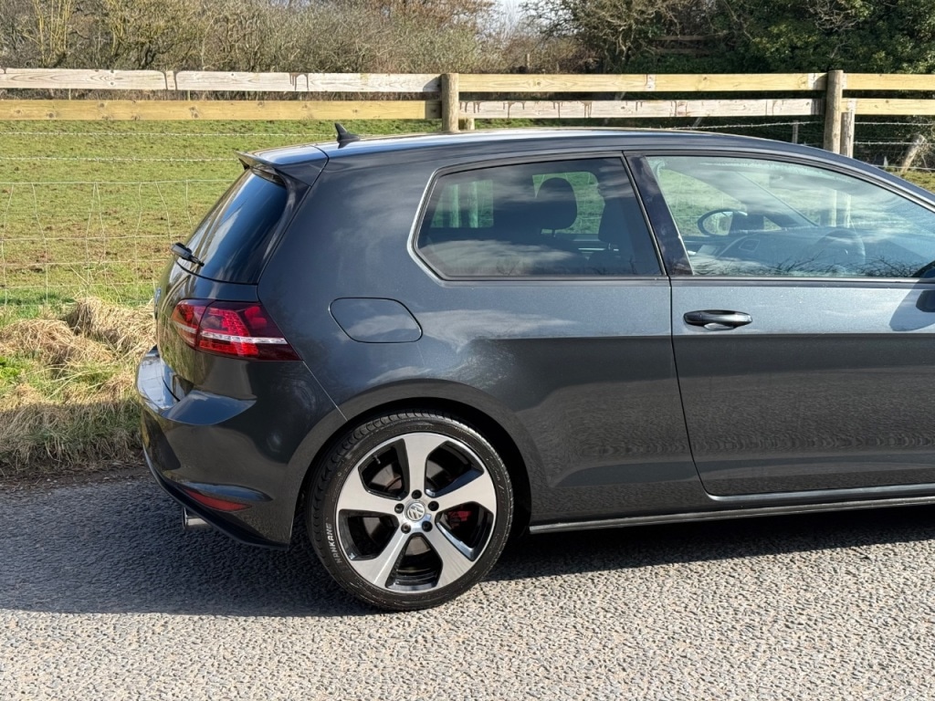 Used Volkswagen Golf 2016 for sale - 77871815: Photo 9