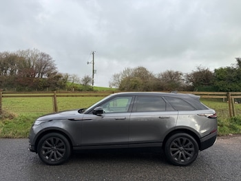 Used Land Rover Range Rover Velar 2018 for sale - 76637539: Photo