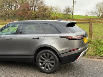 Used Land Rover Range Rover Velar 2018 for sale - 76637539: Photo