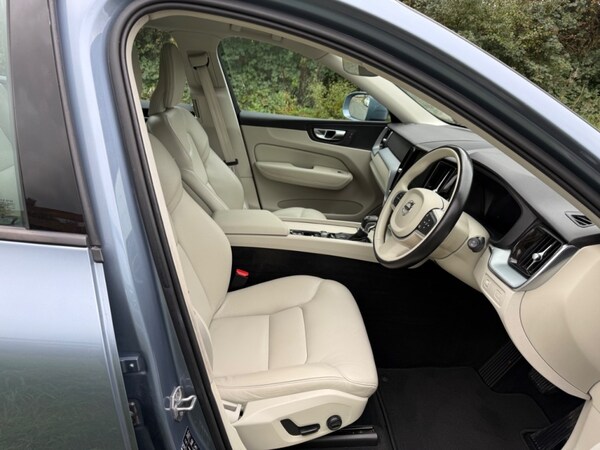 Used Volvo XC60 2018 for sale - 76101297: Photo 24