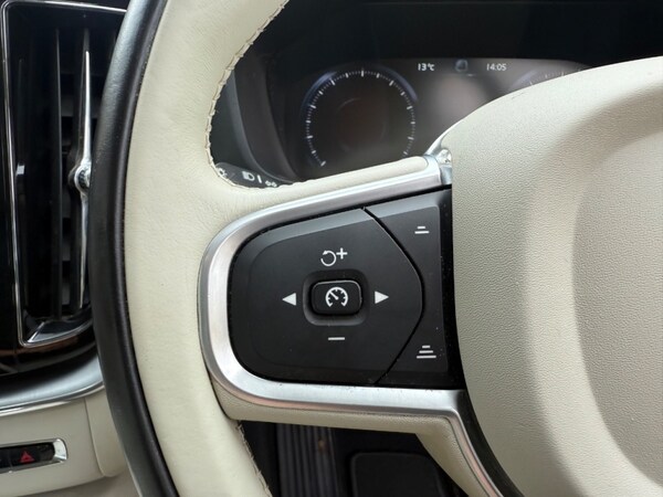 Used Volvo XC60 2018 for sale - 76101297: Photo 27