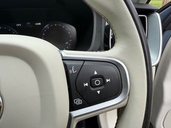 Used Volvo XC60 2018 for sale - 76101297: Photo 28