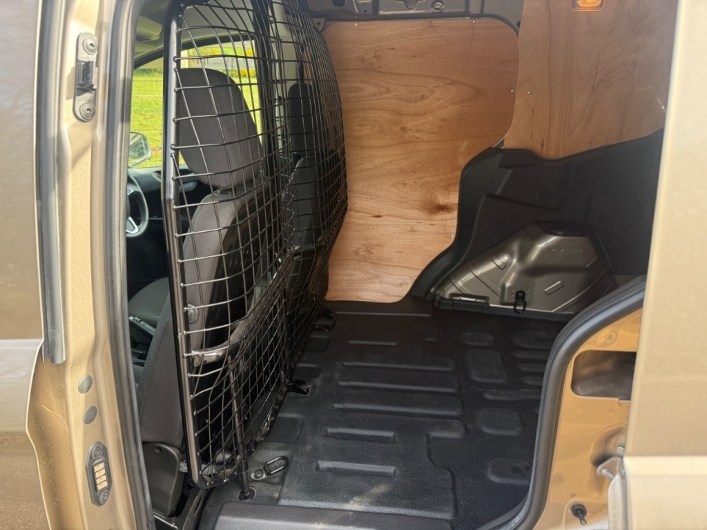 Used Ford Transit Courier 2022 for sale - 78025990: Photo 15