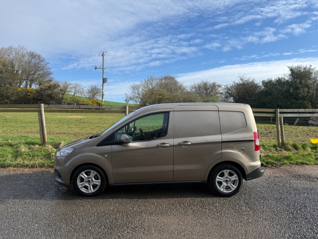Used Ford Transit Courier 2022 for sale - 78025990: Photo 3