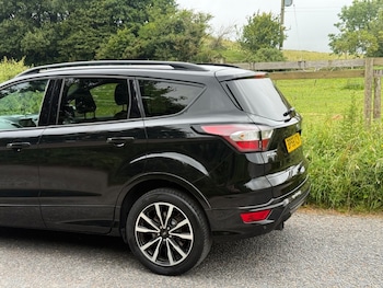 Used Ford Kuga 2018 for sale - 79037224: Photo