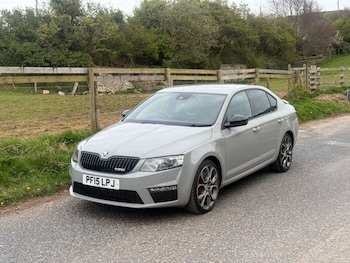 Used Skoda Octavia 2015 for sale - 78256060: Photo