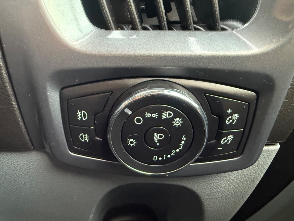 Used Ford Transit Custom 2014 for sale - 77045531: Photo 27