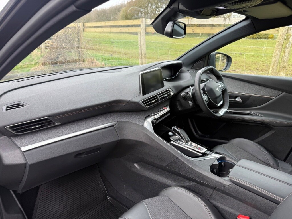 Used Peugeot 3008 2020 for sale - 77901387: Photo 16