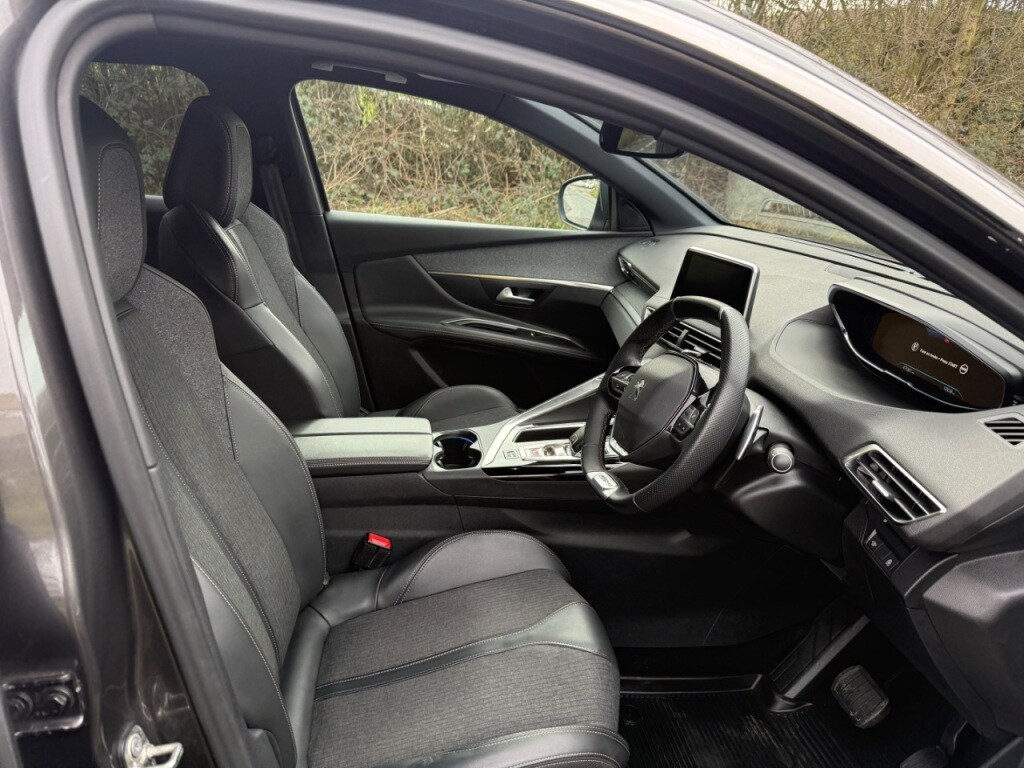 Used Peugeot 3008 2020 for sale - 77901387: Photo 19