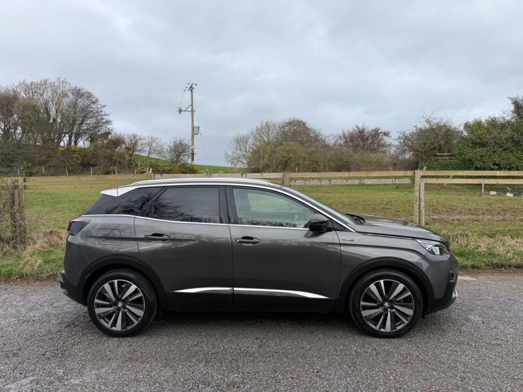 Used Peugeot 3008 2020 for sale - 77901387: Photo 8