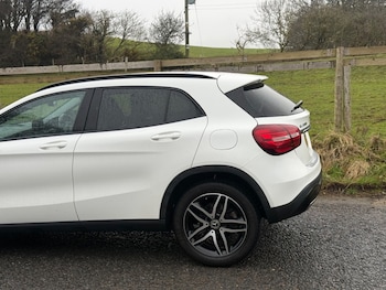 Used Mercedes-Benz GLA 2019 for sale - 77233897: Photo