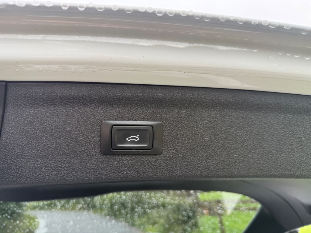 Used Audi Q3 2017 for sale - 76064046: Photo 15